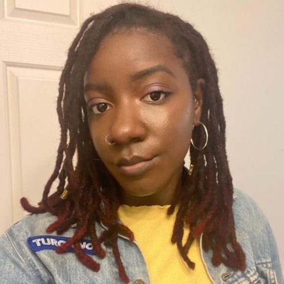 Meet your Posher, Adeline - Picture 1 of 1